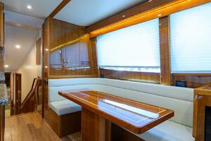 Hatteras 54 SEA NYLE - Salon - Dinette