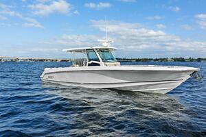 2019 Boston Whaler 380 Outrage 'Lima Kilo' - Profile Starboa