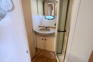 LOVIN  LIFE 35ft Carver Yacht For Sale