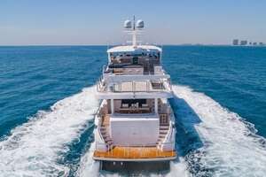2018 Hargrave Raised Pilothouse thumbnail 4