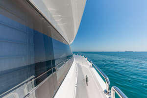 2018 Hargrave Raised Pilothouse thumbnail 5
