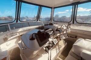 1997 CARVER YACHTS 500 COCKPIT MY thumbnail 54