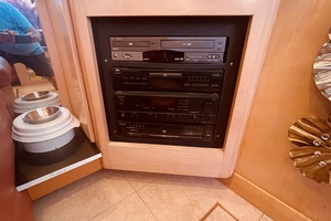 50ft CARVER YACHTS Yacht For Sale