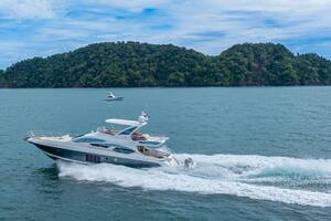 Costa Luna 64ft Azimut Yacht For Sale