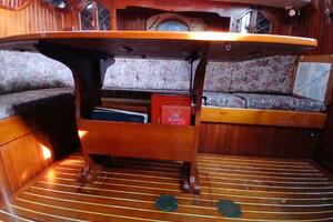 Lady Bella 45ft Hardin Yacht For Sale