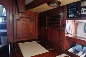 Lady Bella 45ft Hardin Yacht For Sale