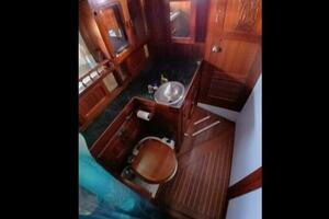 Lady Bella 45ft Hardin Yacht For Sale