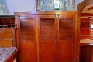 Lady Bella 45ft Hardin Yacht For Sale