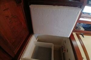 Lady Bella 45ft Hardin Yacht For Sale