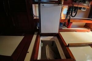 Lady Bella 45ft Hardin Yacht For Sale