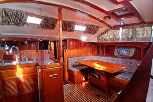 Lady Bella 45ft Hardin Yacht For Sale