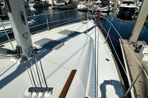 37ft Beneteau Yacht For Sale