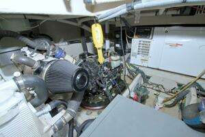 2013 Meridian 441 Sedan thumbnail 86