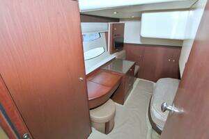 2013 Meridian 441 Sedan thumbnail 57