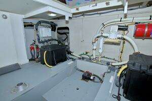 2013 Meridian 441 Sedan thumbnail 73