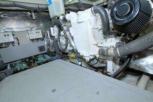 2013 Meridian 441 Sedan thumbnail 85