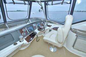 2013 Meridian 441 Sedan thumbnail 16