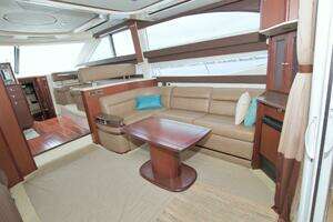 2013 Meridian 441 Sedan thumbnail 45
