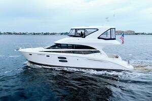 2013 Meridian 441 Sedan thumbnail 12