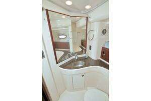 2013 Meridian 441 Sedan thumbnail 64