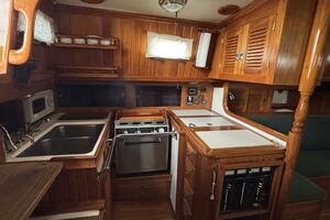 EMERALD STAR 38ft Cabo Rico Yacht For Sale