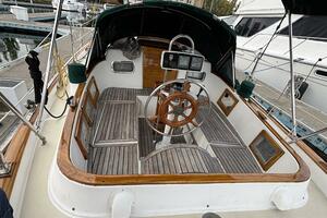 EMERALD STAR 38ft Cabo Rico Yacht For Sale