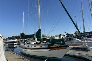 EMERALD STAR 38ft Cabo Rico Yacht For Sale