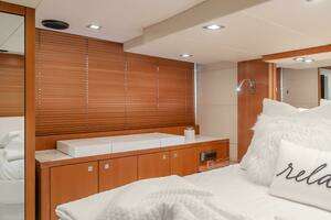 2012 Sunseeker Portofino 48 thumbnail 15
