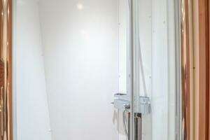 2012 Sunseeker Portofino 48 thumbnail 19
