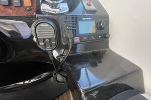 31ft Rinker Yacht For Sale