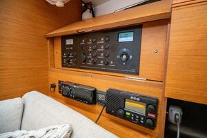 43ft Jeanneau Yacht For Sale