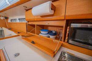 2016 Jeanneau 439 thumbnail 38