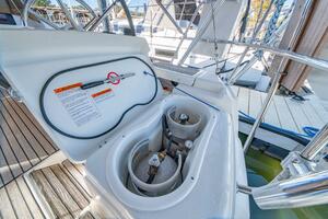 43ft Jeanneau Yacht For Sale