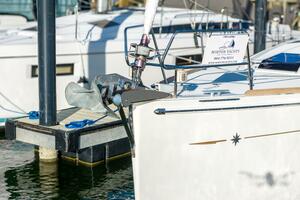 43ft Jeanneau Yacht For Sale