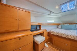 43ft Jeanneau Yacht For Sale