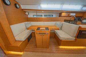 43ft Jeanneau Yacht For Sale