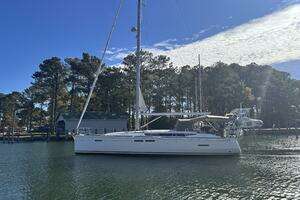 43-ft-Jeanneau-2016-439-DELTAVILLE Virginia United States yacht for sale