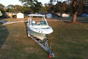 Demo Pay 24ft Boston Whaler Yacht For Sale