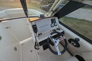 Demo Pay 24ft Boston Whaler Yacht For Sale