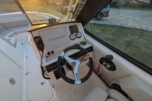 Demo Pay 24ft Boston Whaler Yacht For Sale