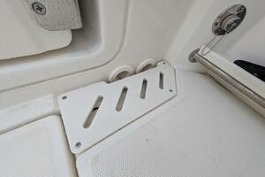 Demo Pay 24ft Boston Whaler Yacht For Sale