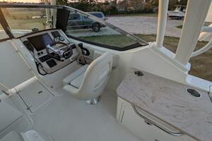 Demo Pay 24ft Boston Whaler Yacht For Sale