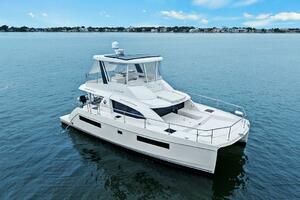 TomCat 43ft Leopard Yacht For Sale