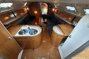38' Beneteau salon forward