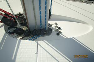 38' Beneteau mast base2