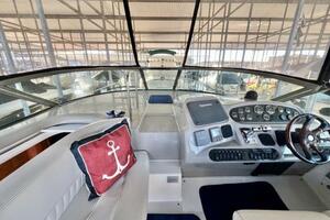 11 Partner Ship 2003 Cruisers 3772 Helm 5 Medium