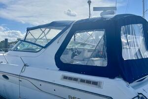 1.2 Sea Yall 1995 Regal 400 Commodore Port View With Canvas 