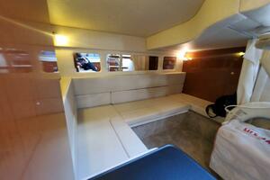 31ft Sea Ray Yacht For Sale