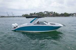 31ft Sea Ray Yacht For Sale