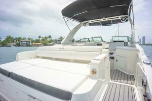 31ft Sea Ray Yacht For Sale